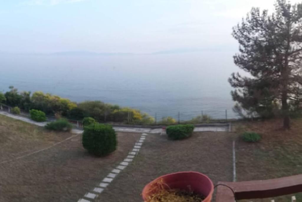 Sunshine House Offering Spectacular Views To Olymp A Appartement Nea Iraklia Buitenkant foto