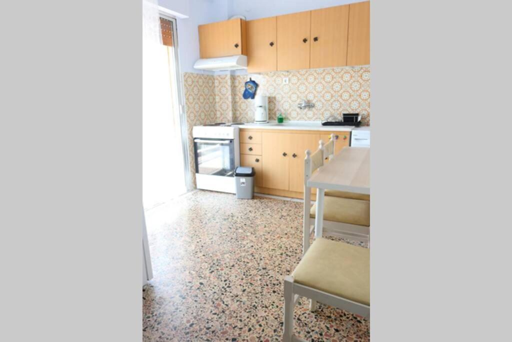 Sunshine House Offering Spectacular Views To Olymp A Appartement Nea Iraklia Buitenkant foto