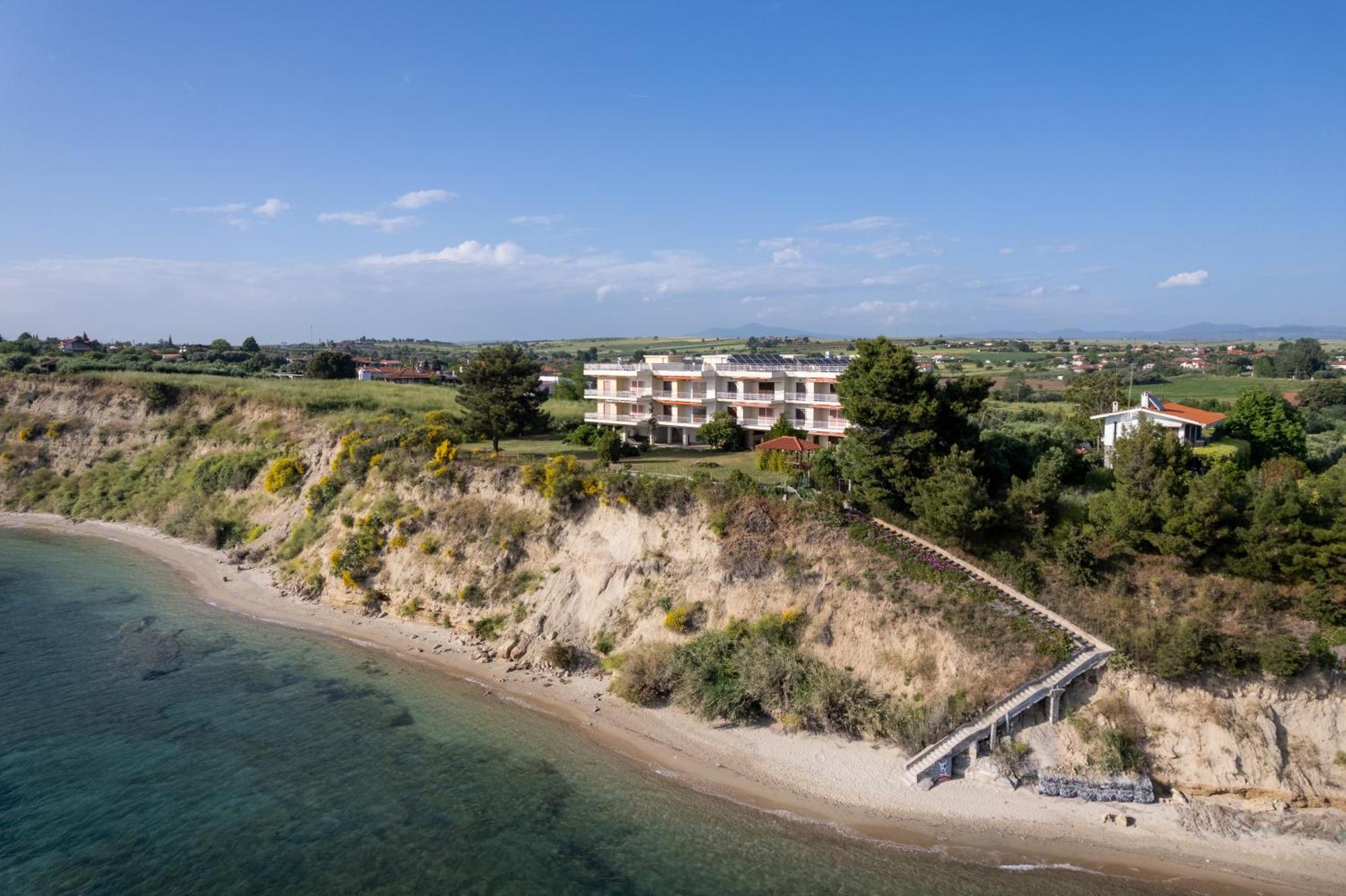 Sunshine House Offering Spectacular Views To Olymp A Appartement Nea Iraklia Buitenkant foto
