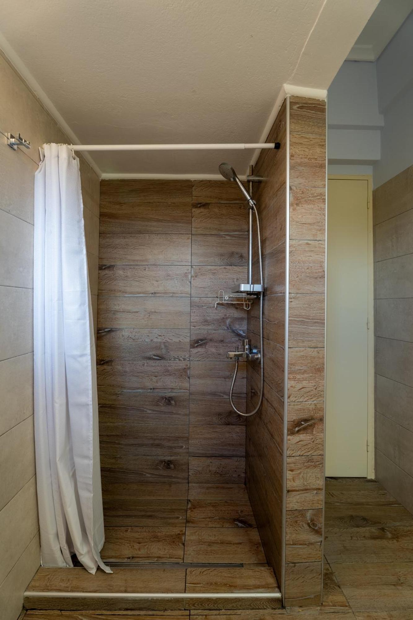 Sunshine House Offering Spectacular Views To Olymp A Appartement Nea Iraklia Buitenkant foto