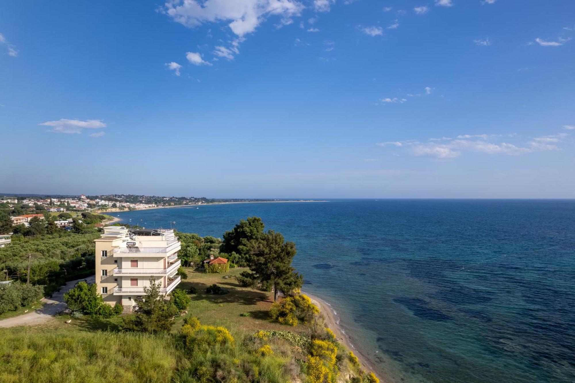 Sunshine House Offering Spectacular Views To Olymp A Appartement Nea Iraklia Buitenkant foto